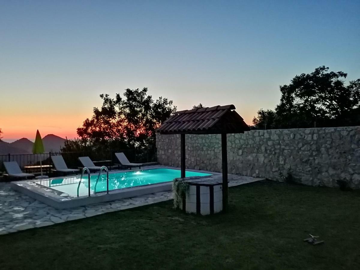 Apartman Nikocevic Dobrá Voda Exterior foto